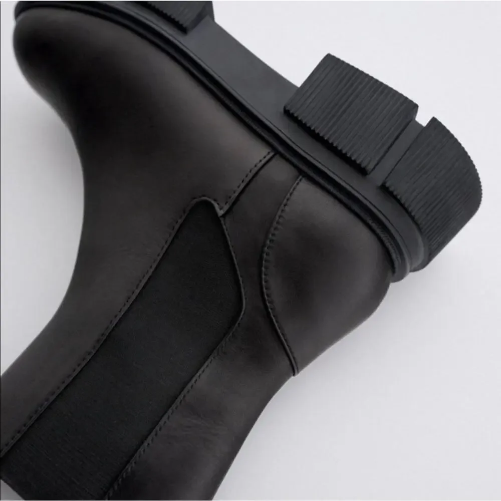 Zara Chunky Chelsea Lug Sole black leather ankle boots NWOB size 38 or US 8